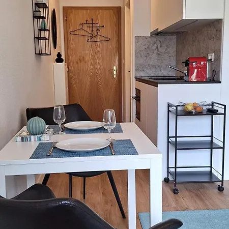 Apartment Mayenzett 25, Komplett Renoviert, Vis-a-vis Klinik & Thermalbad Leukerbad