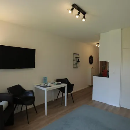 Apartment Mayenzett 25, Komplett Renoviert, Vis-a-vis Klinik & Thermalbad *